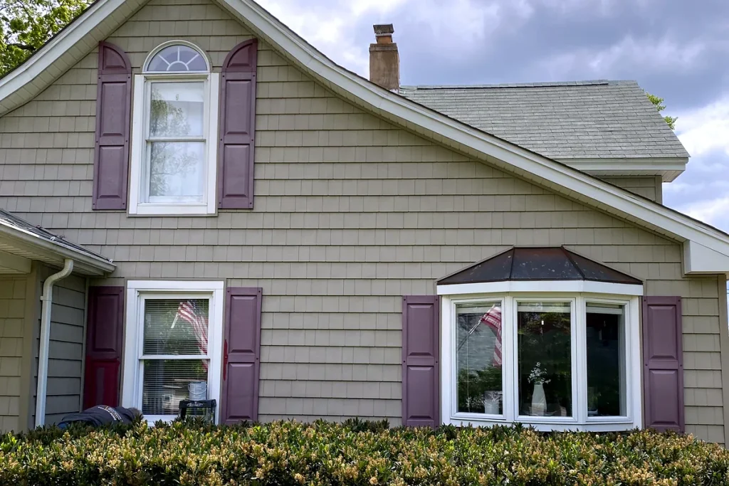 home improvement in Edgewater - 4 heward-home-improvement-home-exterior-bay-window-shutters-edgewater-md-landscape